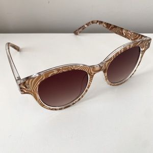 NWOT Anthropologie sunglasses